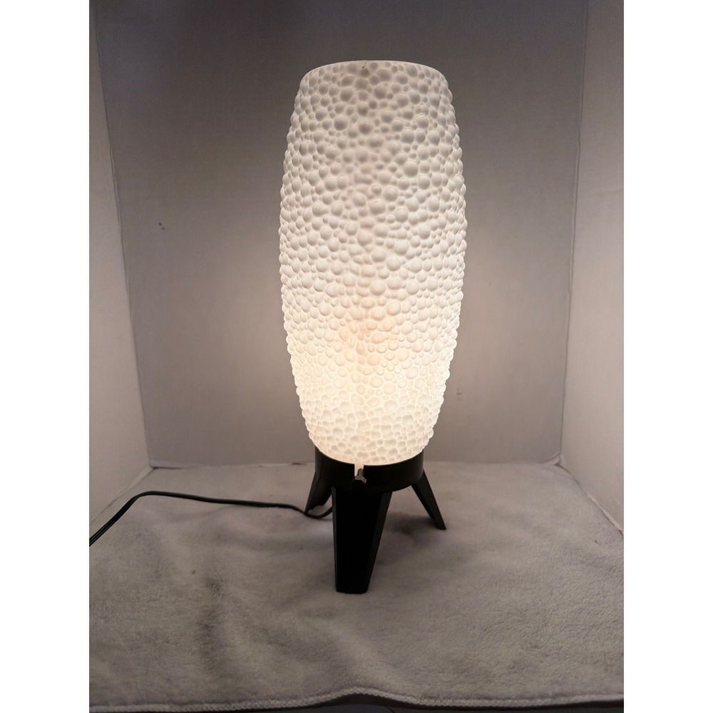 Underwriters Laboratories White MCM  Bubble Tripod Beehive Blow Mold 15‎ 3/4"